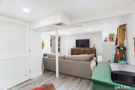 127 Moritz Place Fairfield CT 06824