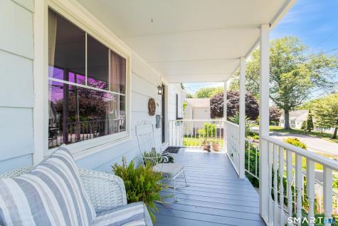 127 Moritz Place Fairfield CT 06824