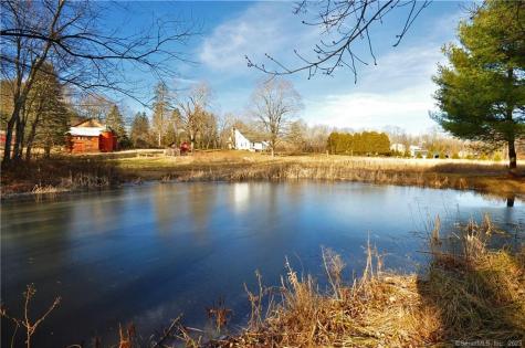 25 Holcomb Street Simsbury CT 06070