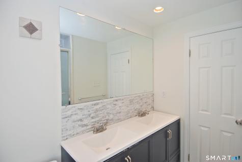 99 Cumpstone Drive Hamden CT 06518