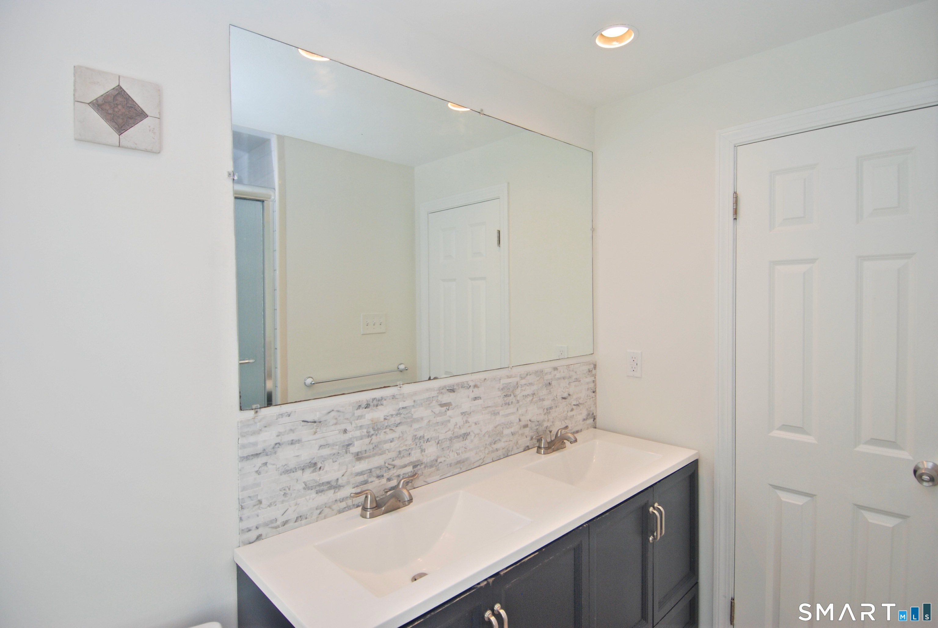99 Cumpstone Drive Hamden CT 06518