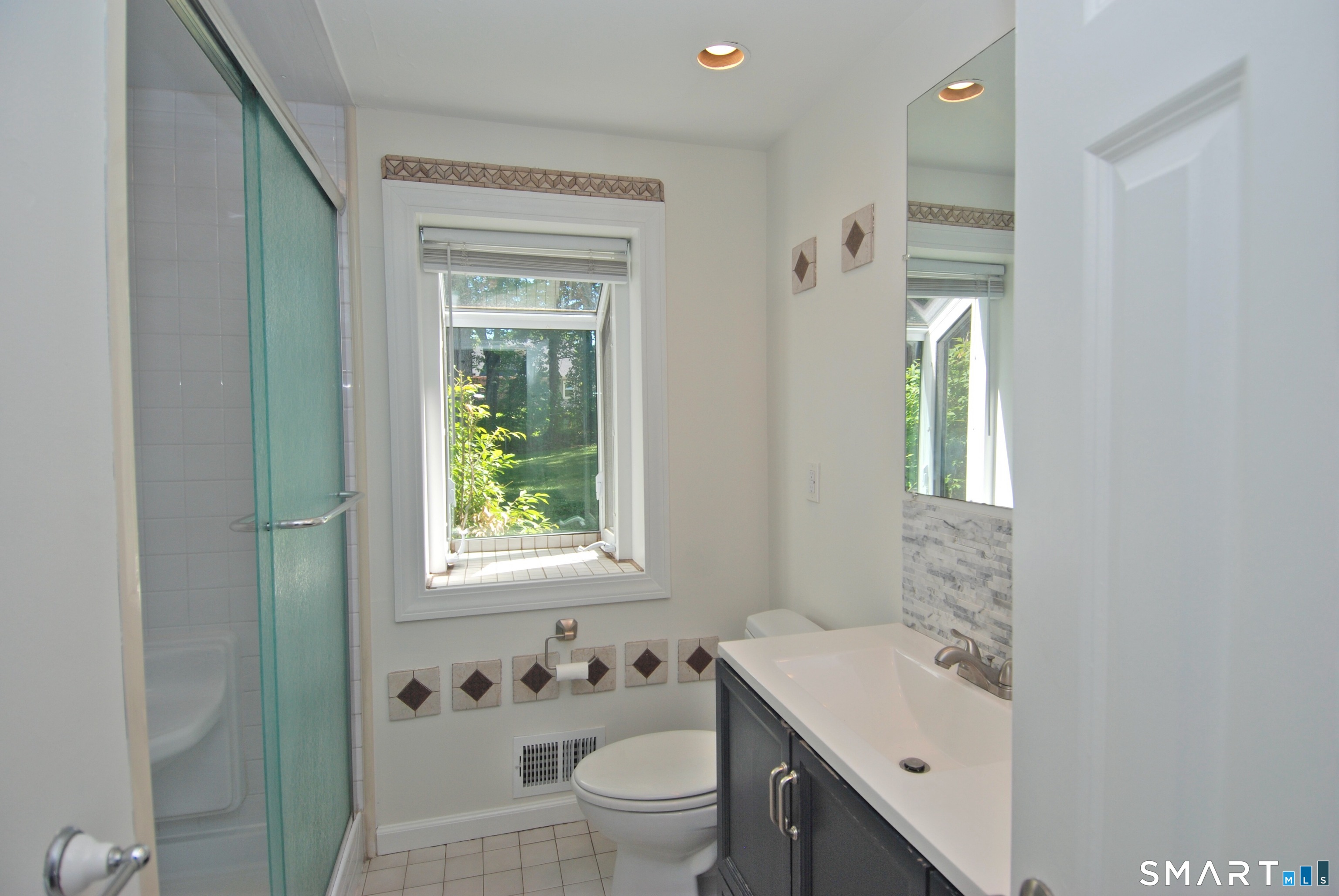99 Cumpstone Drive Hamden CT 06518