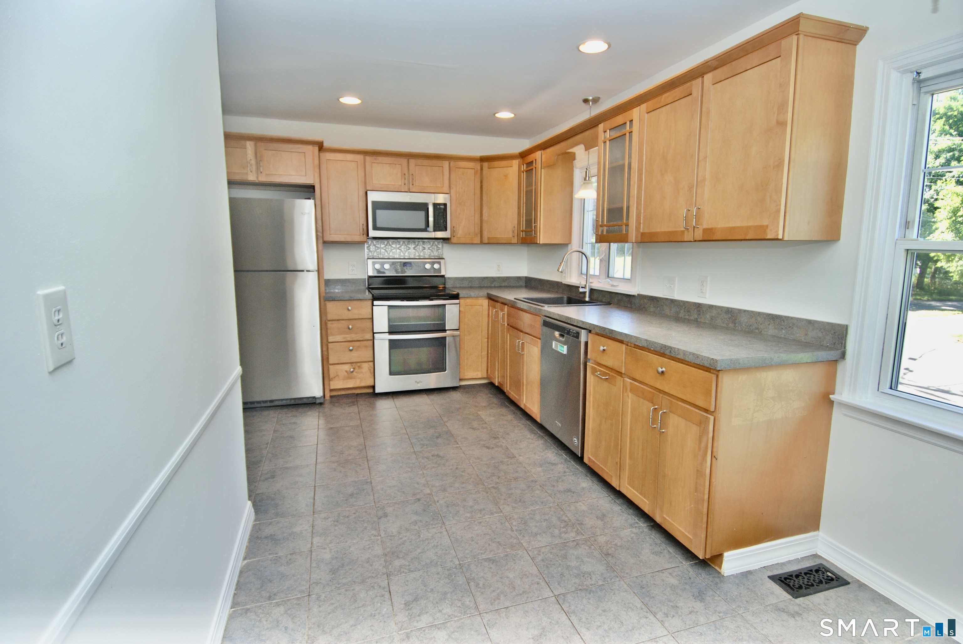 99 Cumpstone Drive Hamden CT 06518