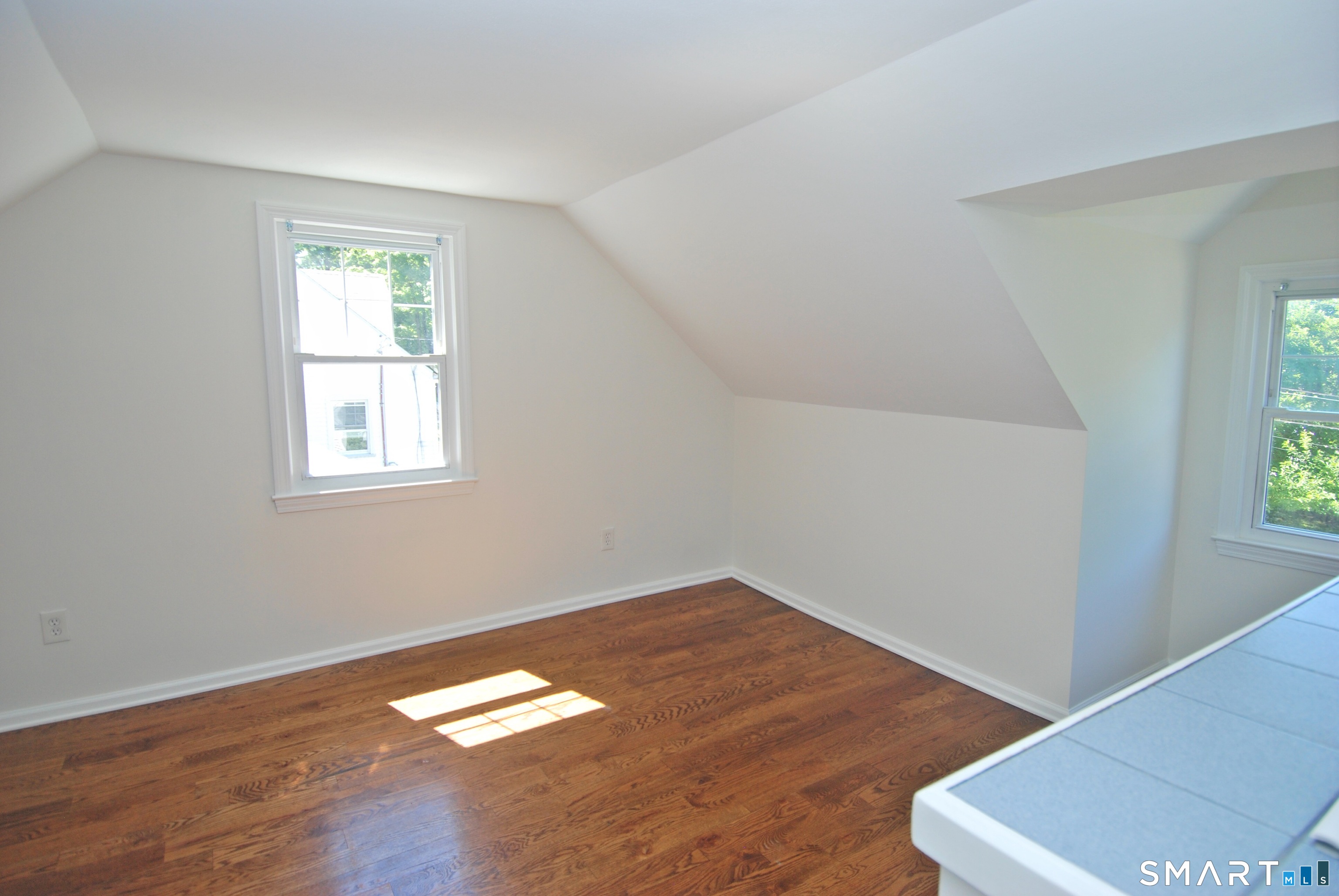 99 Cumpstone Drive Hamden CT 06518