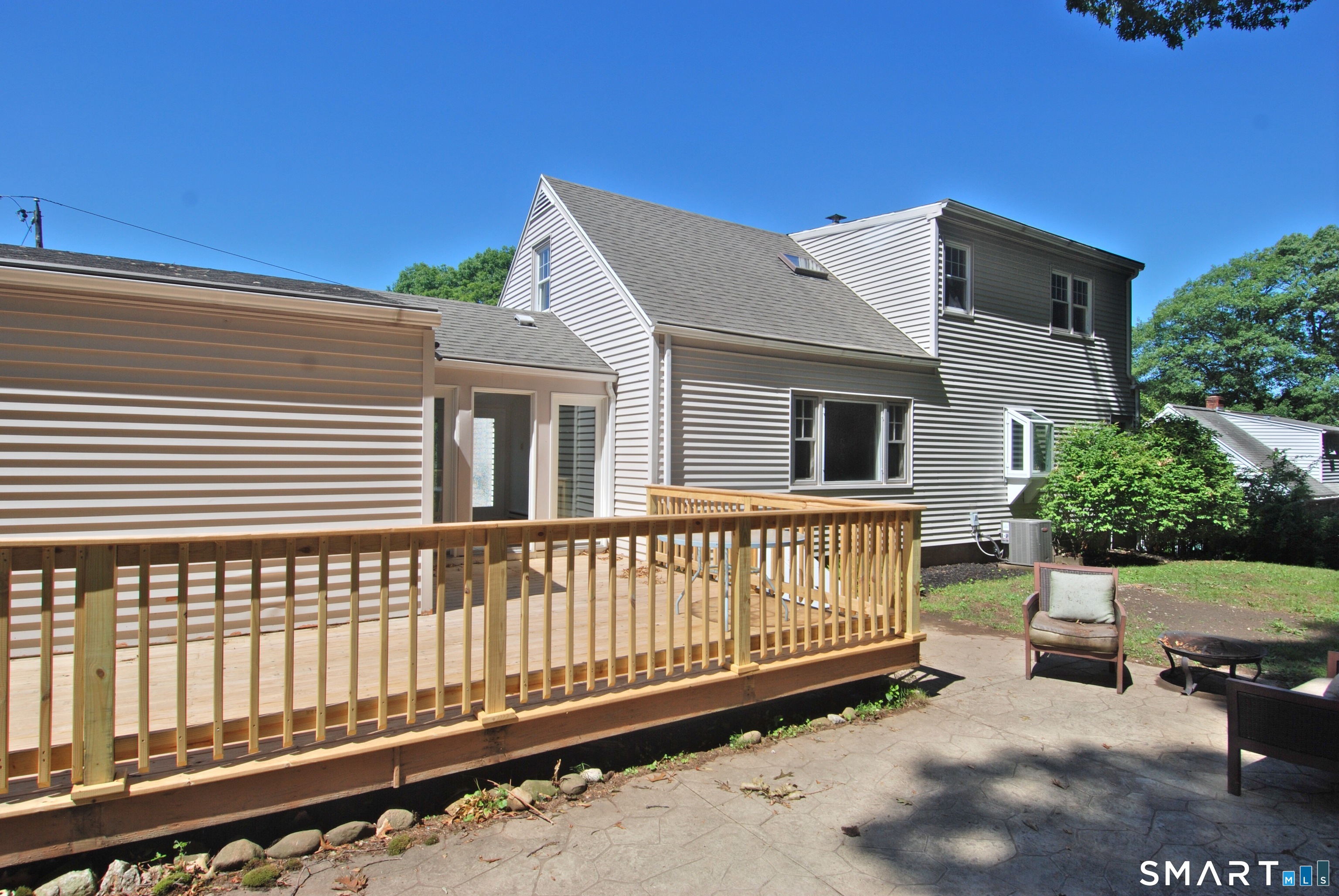 99 Cumpstone Drive Hamden CT 06518