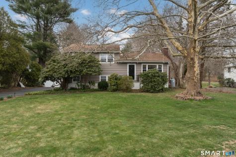 82 Raymond Road Guilford CT 06437