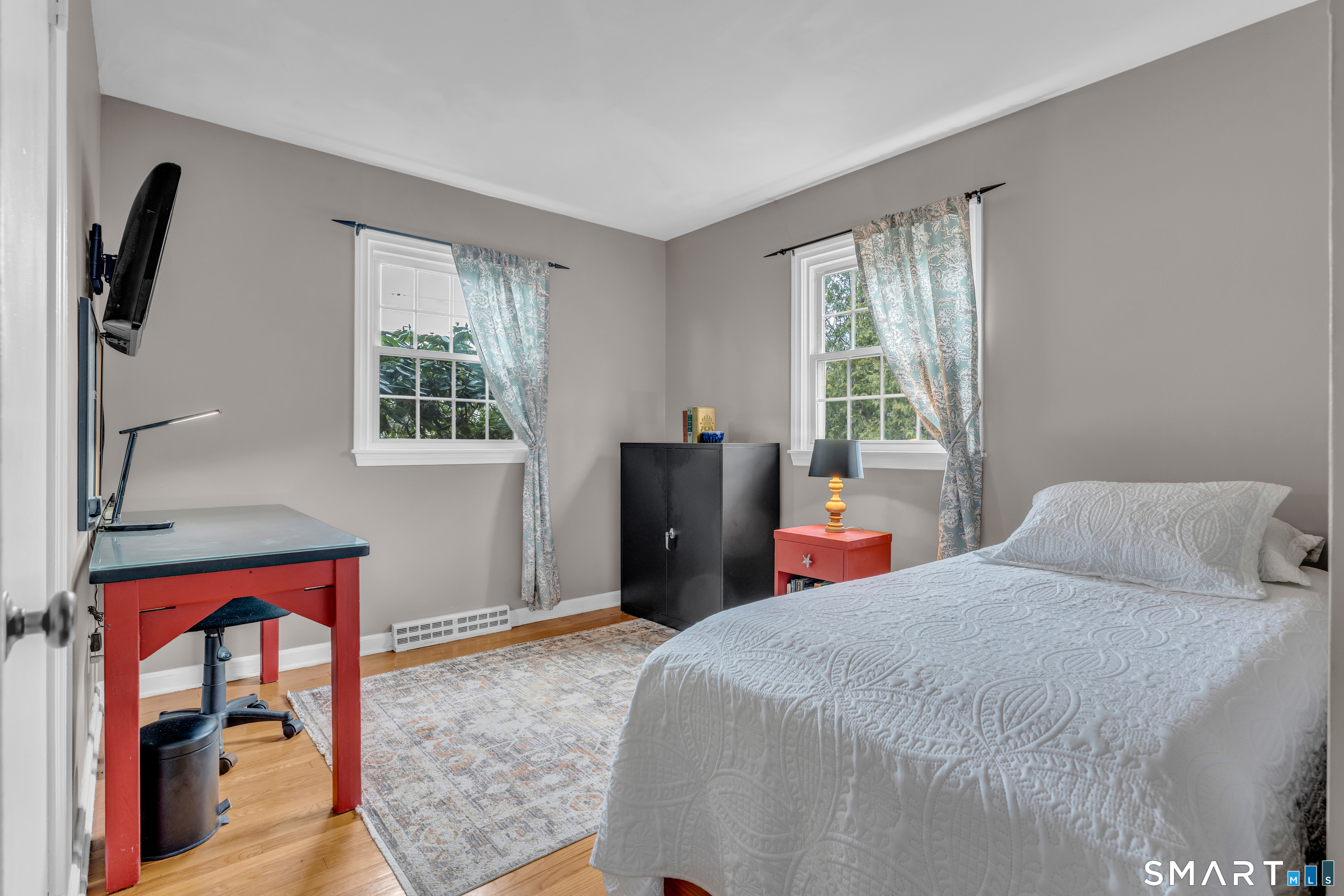 82 Raymond Road Guilford CT 06437