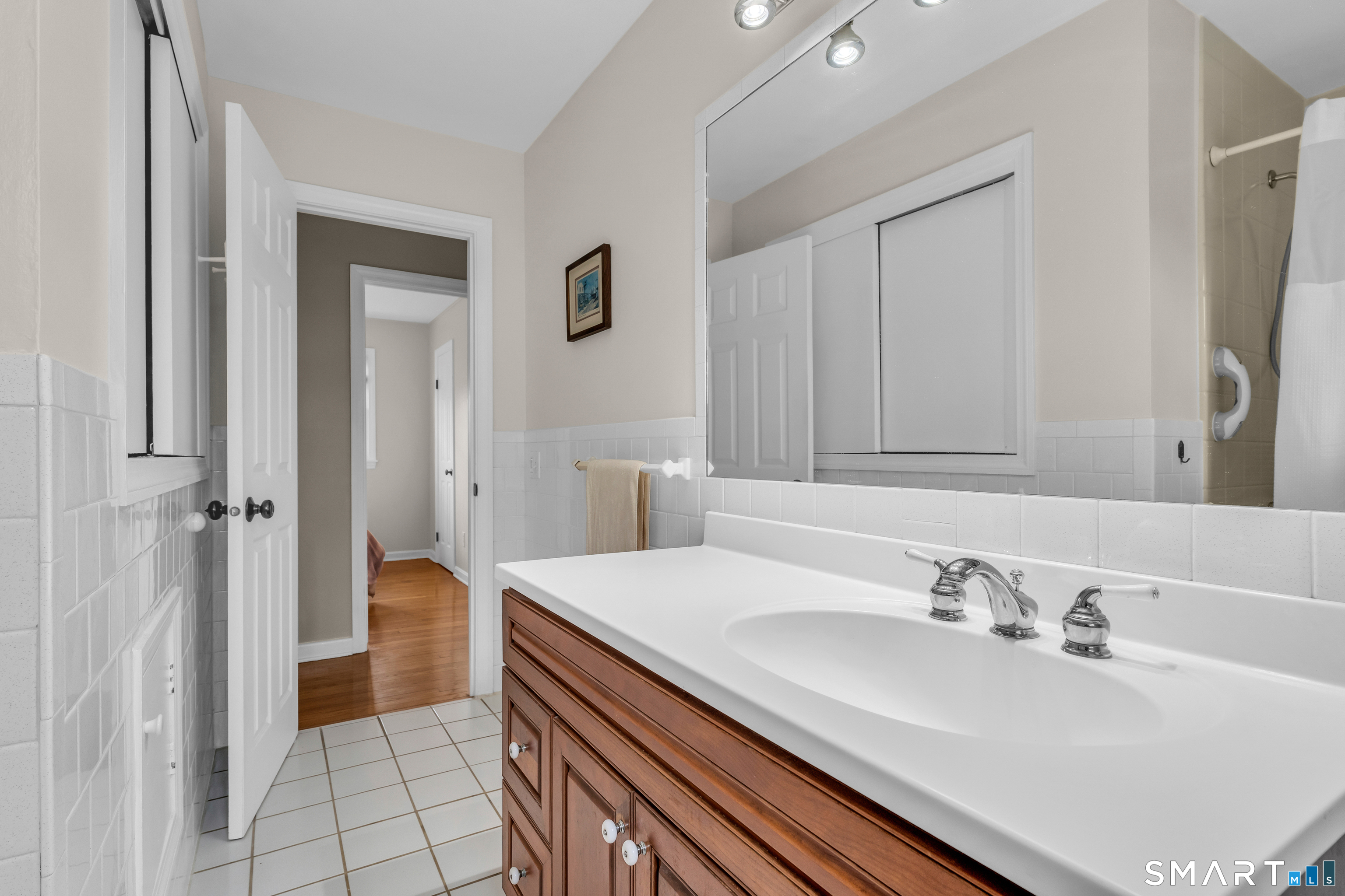82 Raymond Road Guilford CT 06437