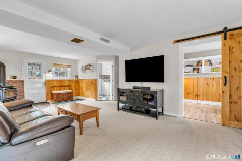 82 Raymond Road Guilford CT 06437
