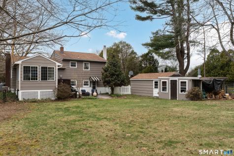 82 Raymond Road Guilford CT 06437