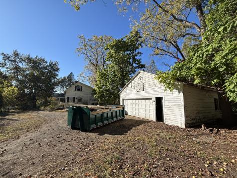 344 Ballfall Road Middletown CT 06457