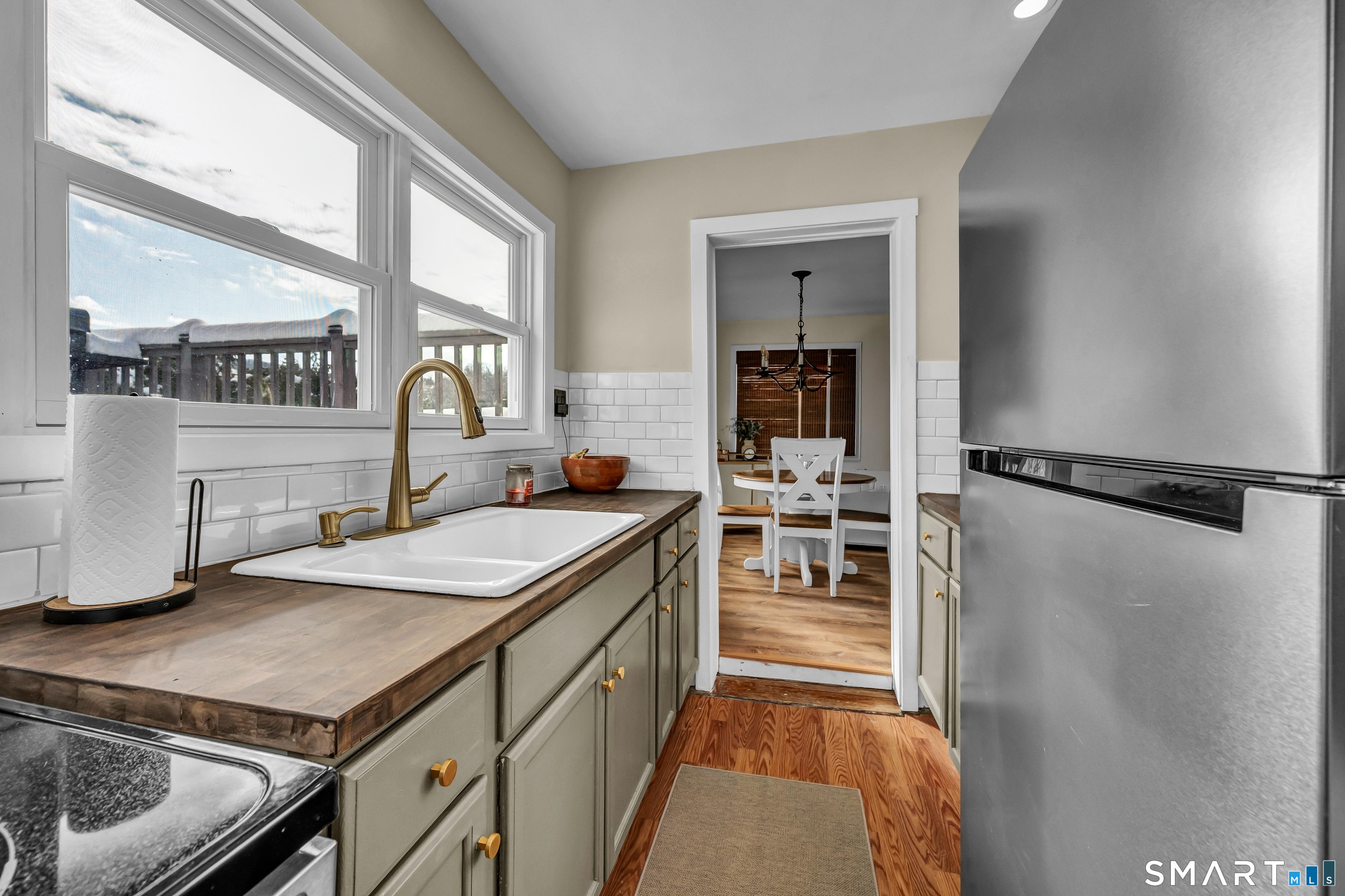 9 North Beach Drive New Fairfield CT 06812