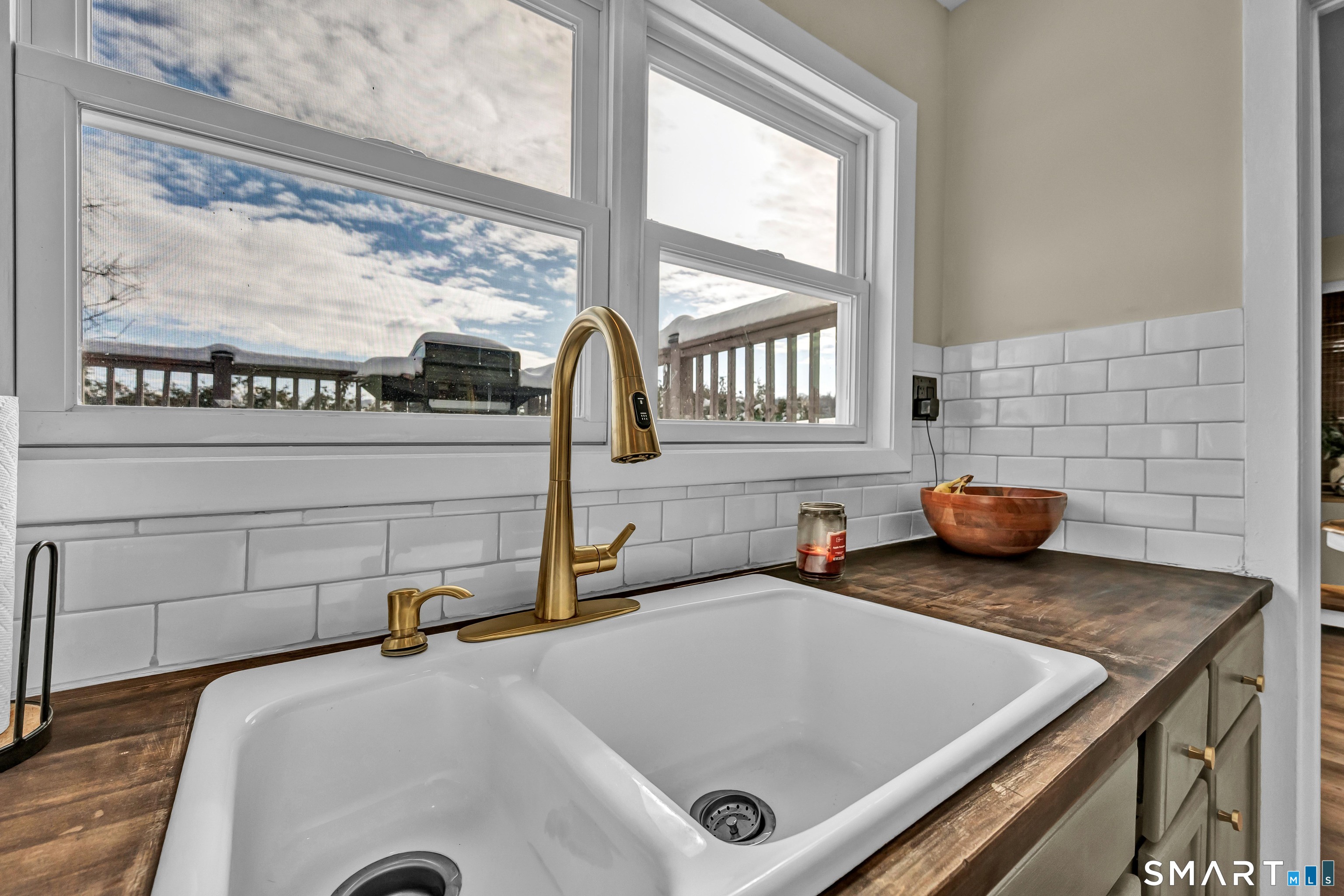 9 North Beach Drive New Fairfield CT 06812