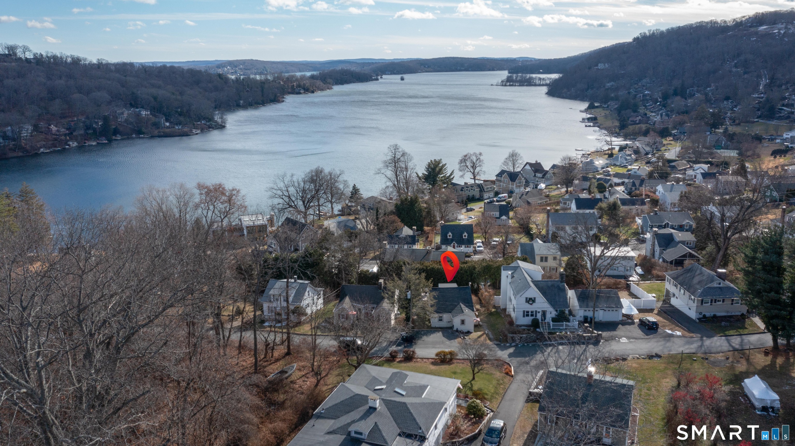 9 North Beach Drive New Fairfield CT 06812
