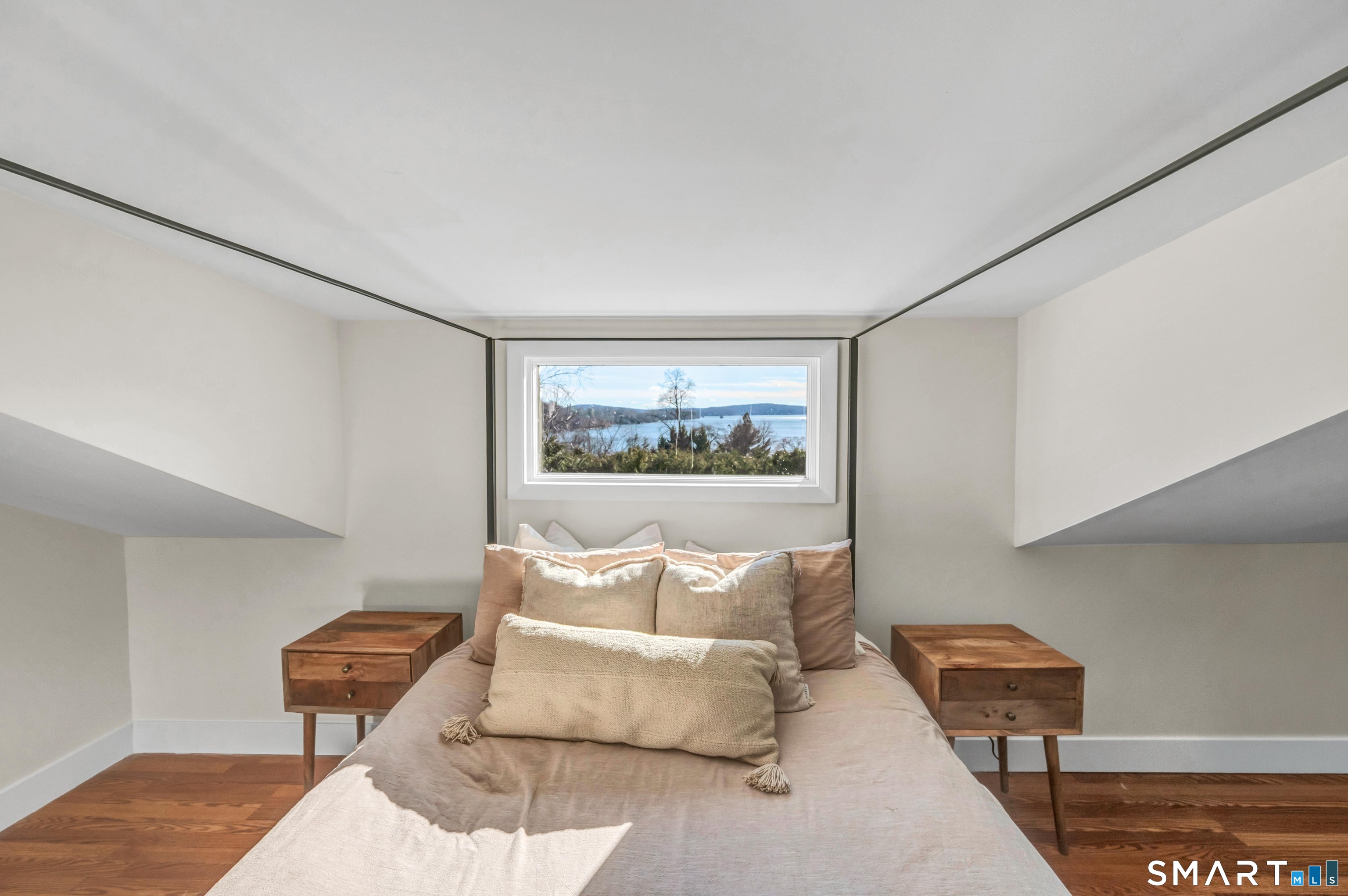 9 North Beach Drive New Fairfield CT 06812