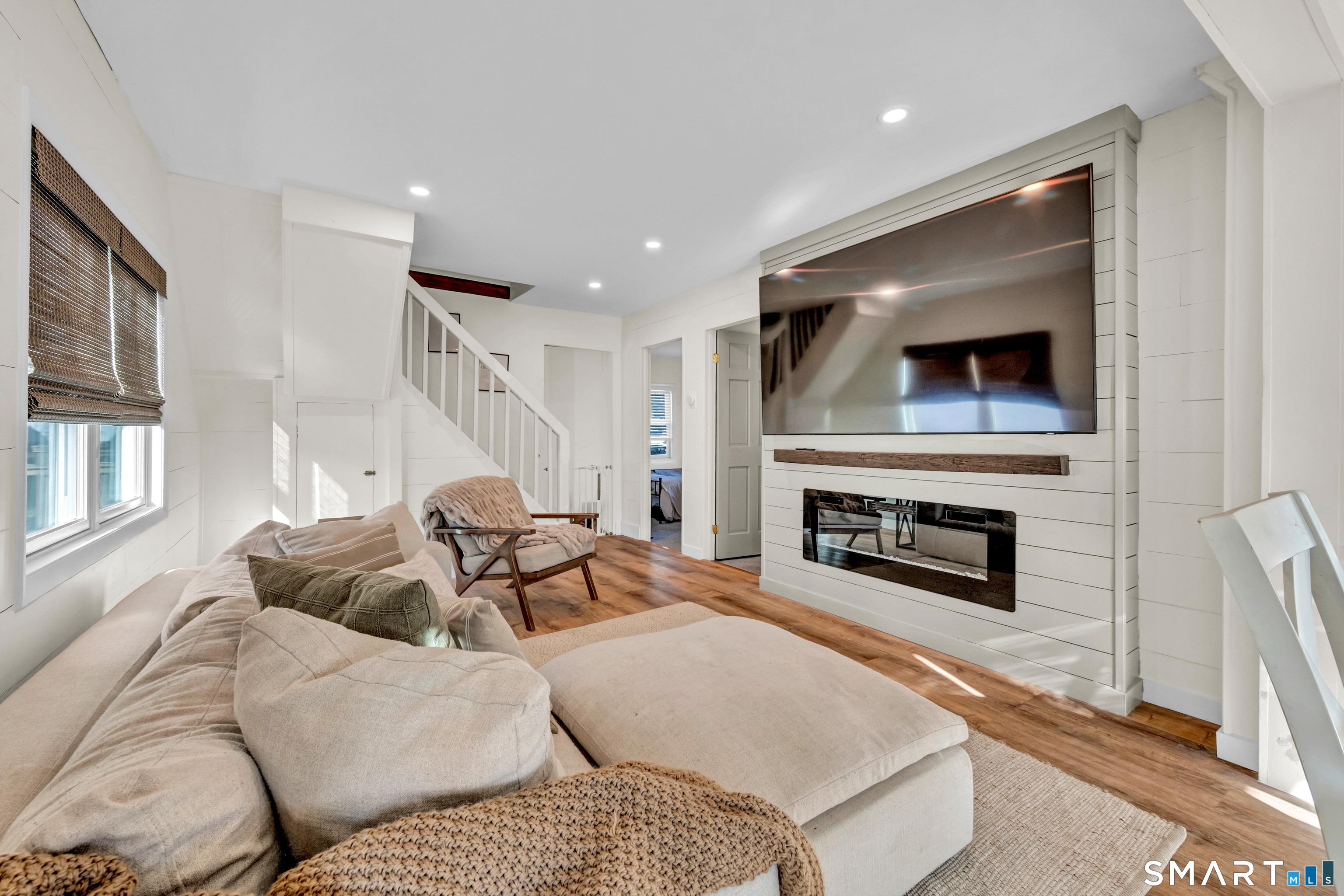 9 North Beach Drive New Fairfield CT 06812