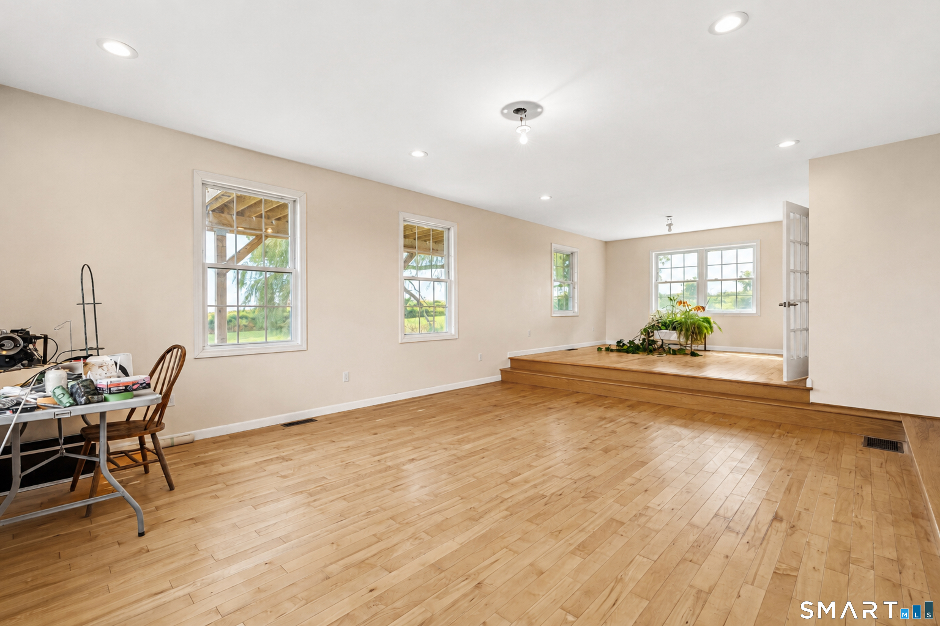 91-A Wintechog Hill Road North Stonington CT 06359