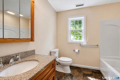 91-A Wintechog Hill Road North Stonington CT 06359