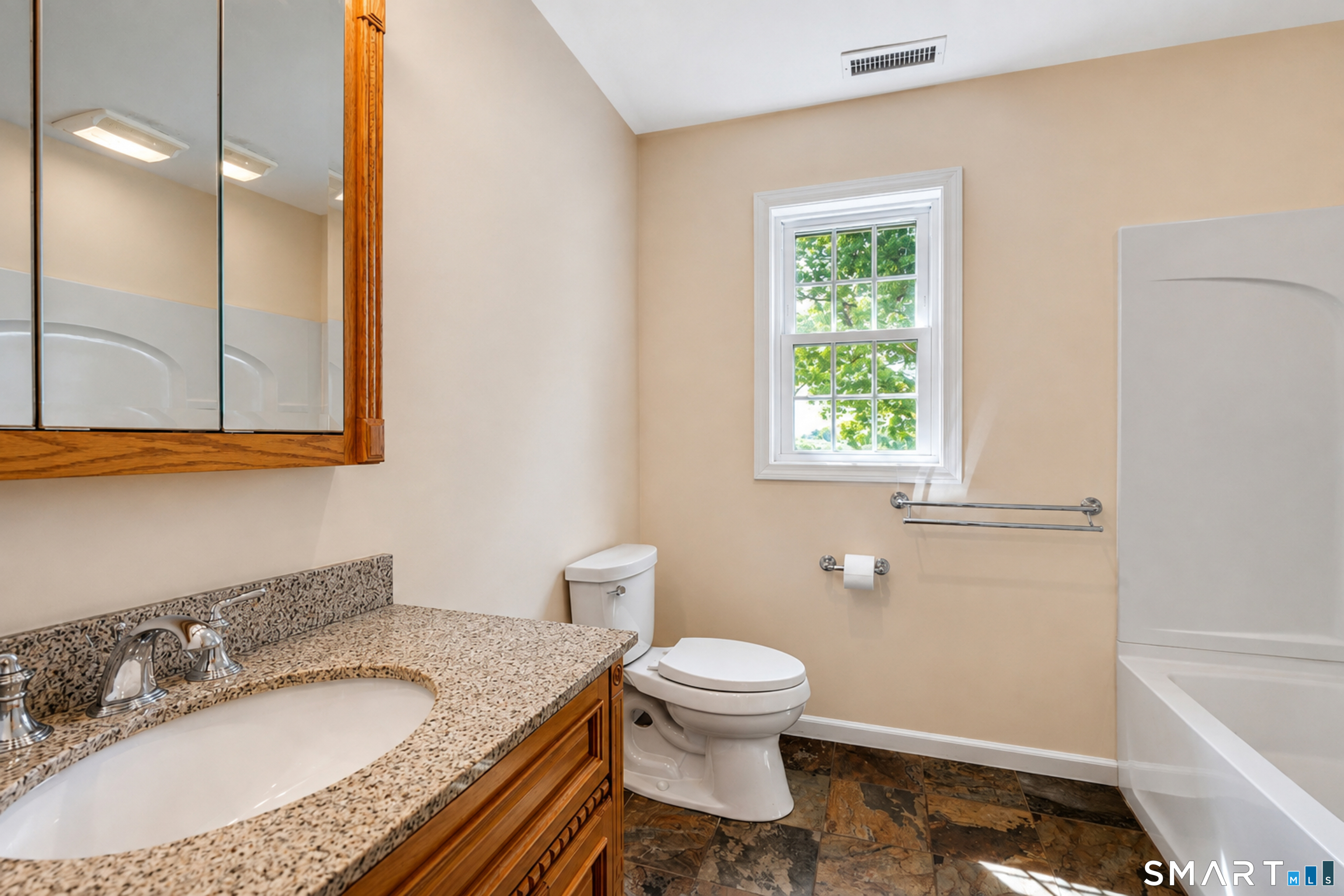 91-A Wintechog Hill Road North Stonington CT 06359