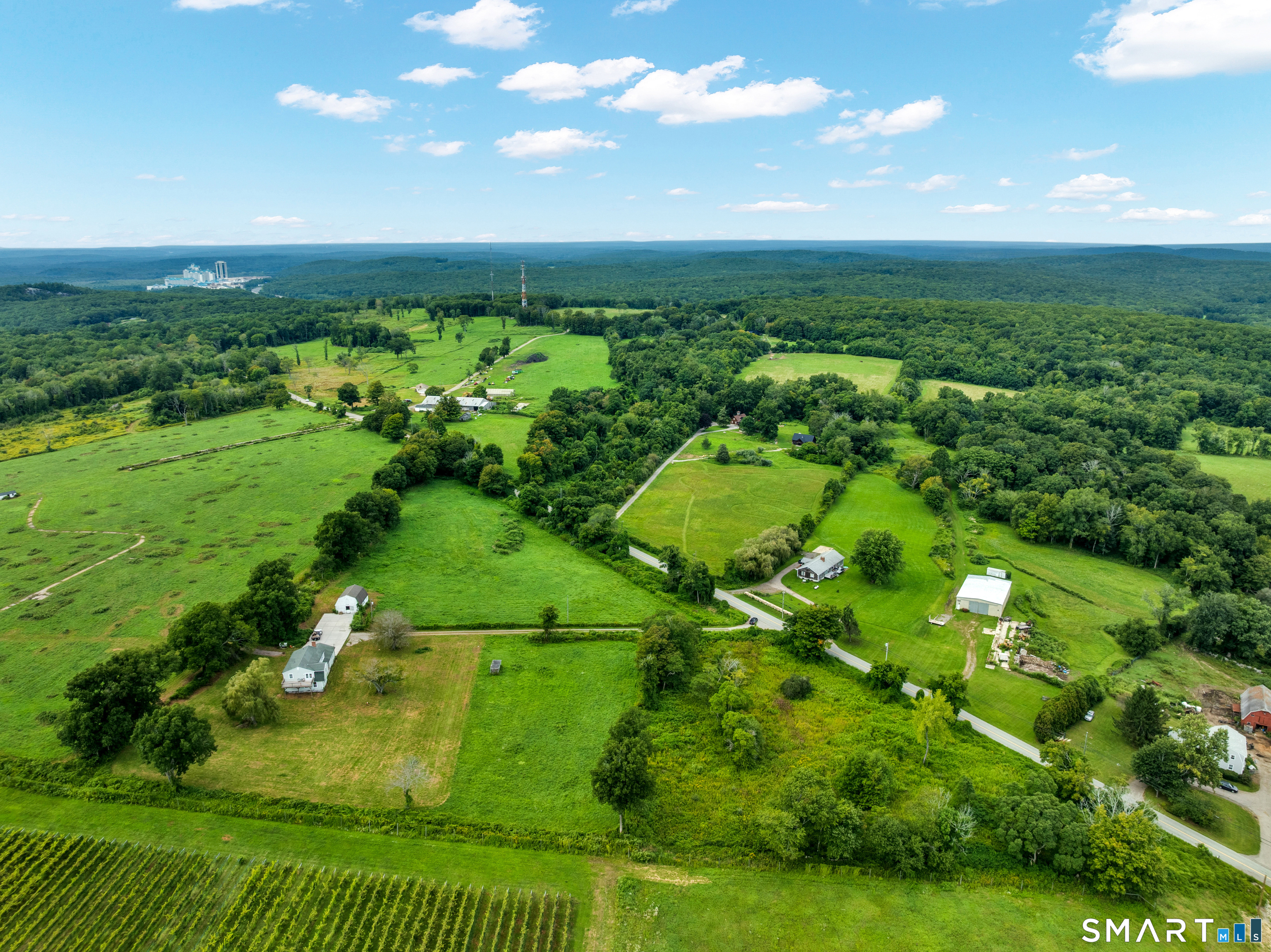 91-A Wintechog Hill Road North Stonington CT 06359