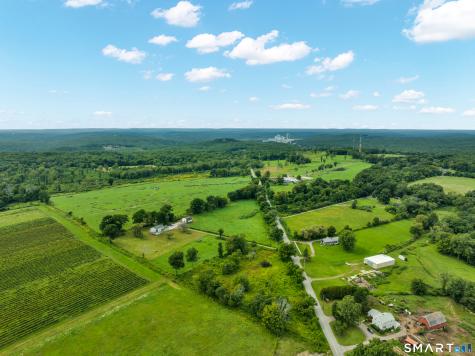 91-A Wintechog Hill Road North Stonington CT 06359