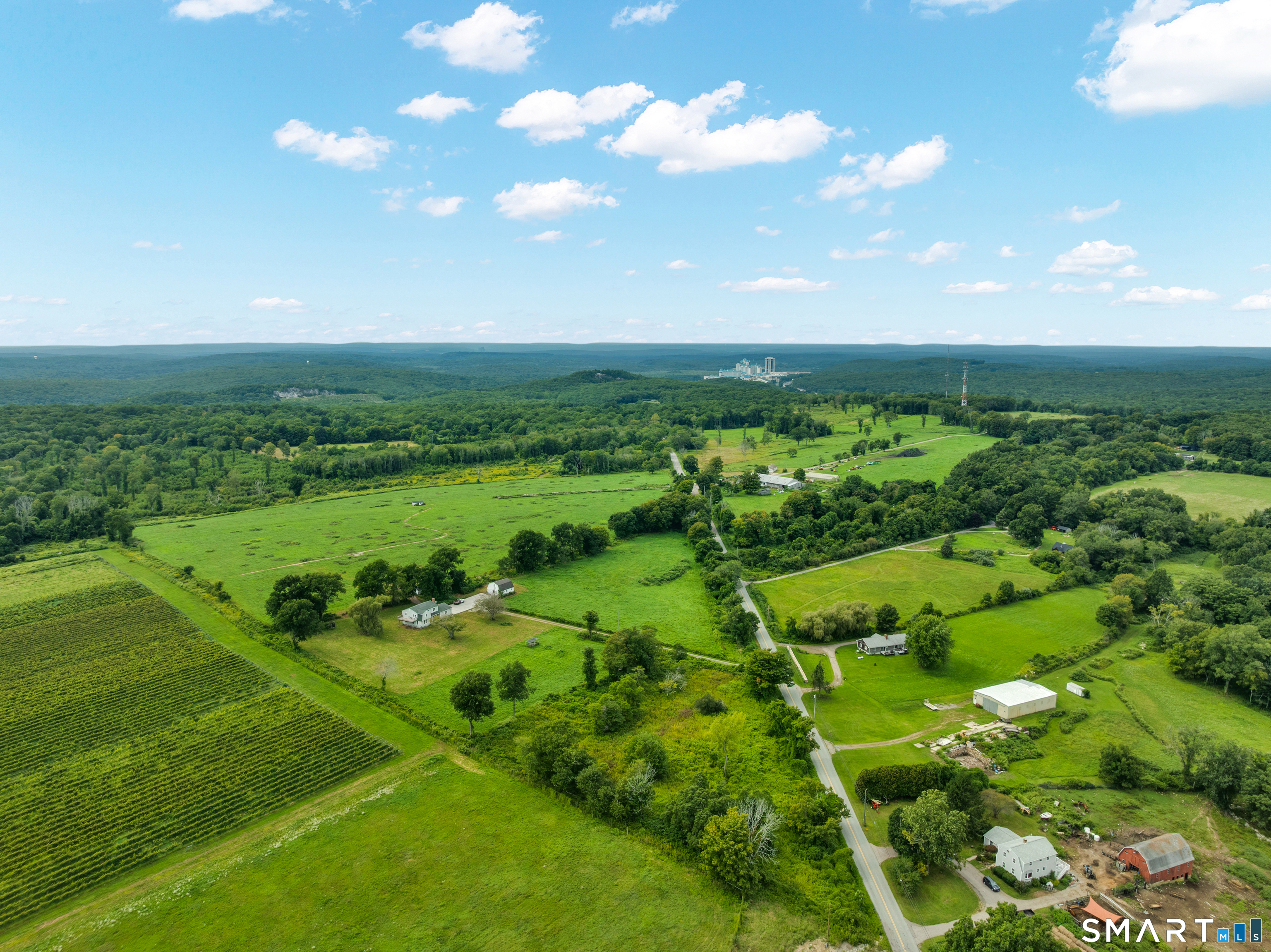 91-A Wintechog Hill Road North Stonington CT 06359