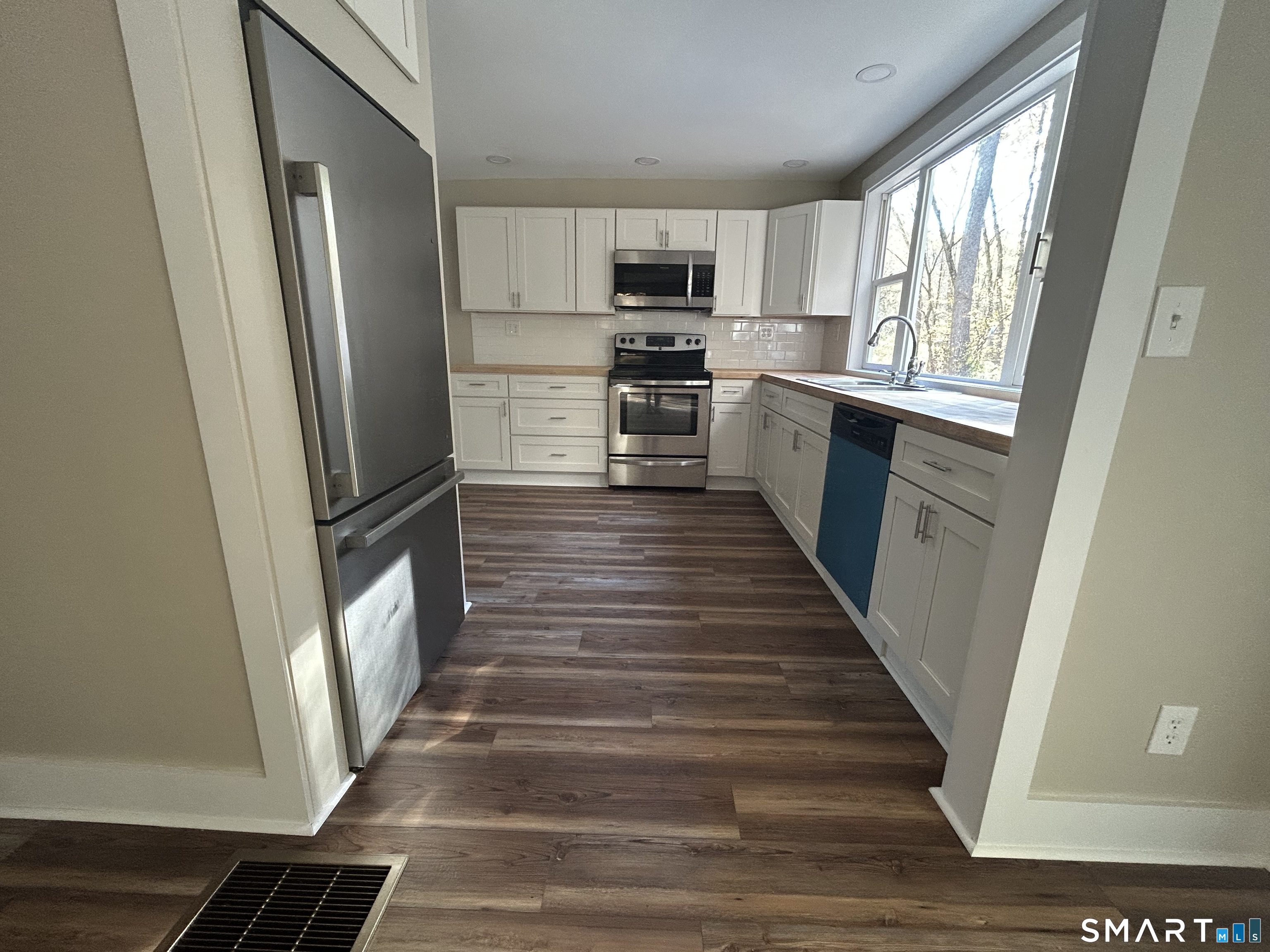 606 Route 163 Montville CT 06353