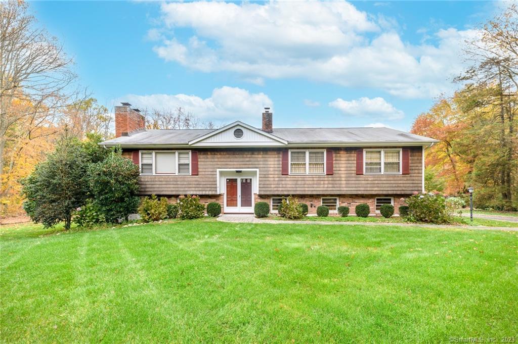 218 Fishing Trail Stamford CT 06903