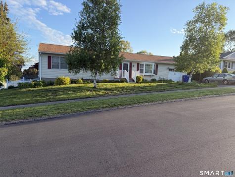 60 Delwood Road Stratford CT 06614