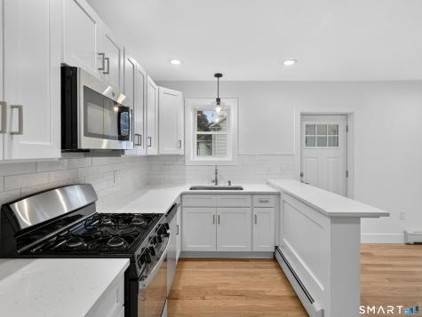 21 Edward Avenue Norwich CT 06360