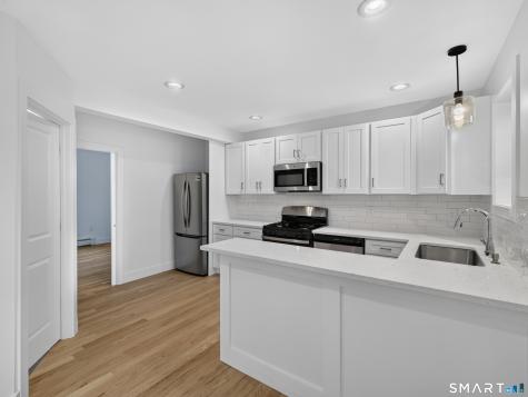 21 Edward Avenue Norwich CT 06360