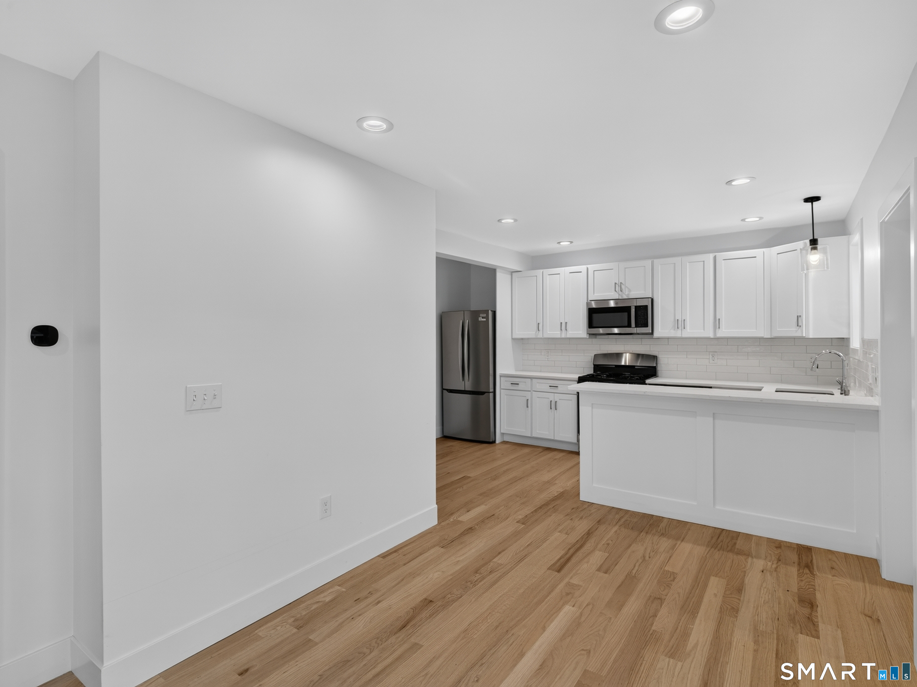 21 Edward Avenue Norwich CT 06360