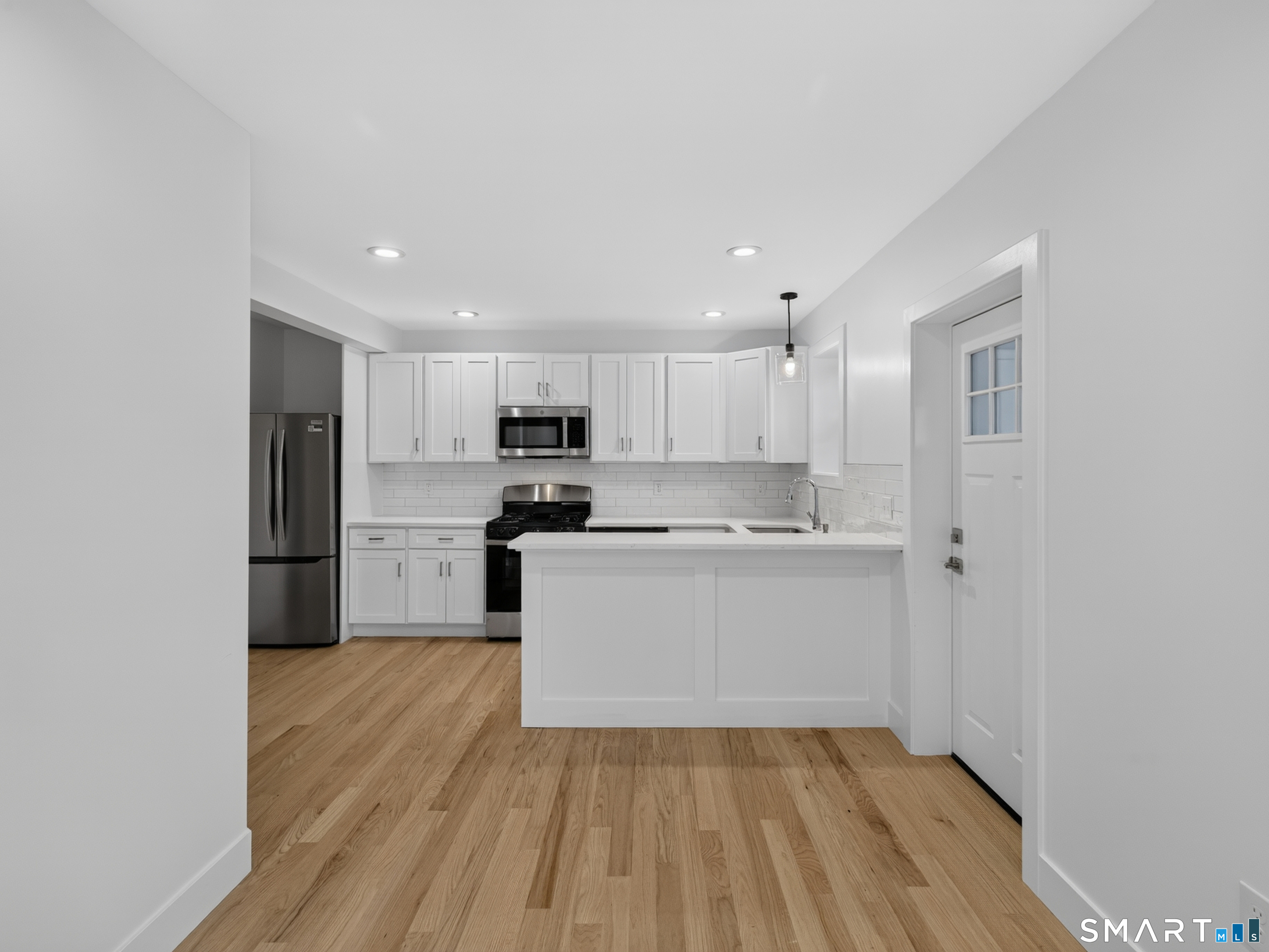 21 Edward Avenue Norwich CT 06360