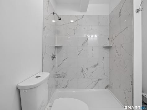 21 Edward Avenue Norwich CT 06360