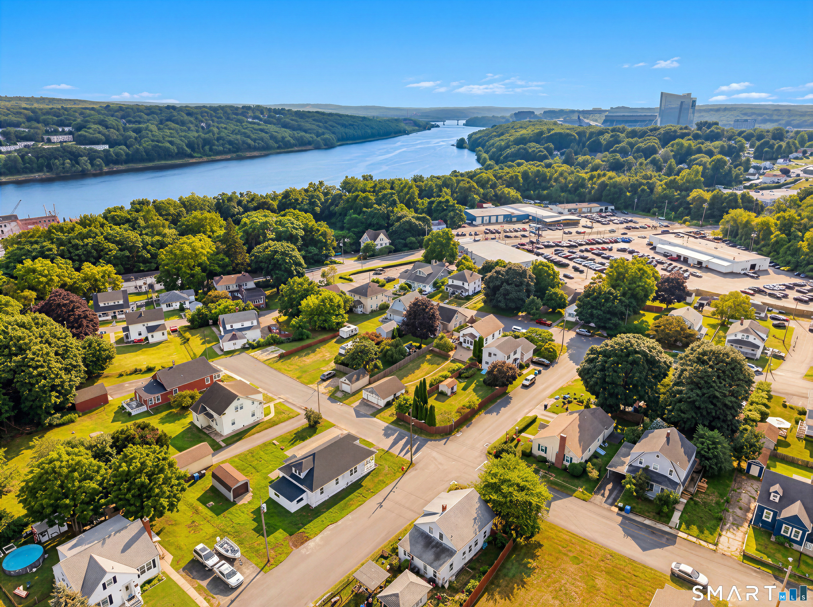 21 Edward Avenue Norwich CT 06360