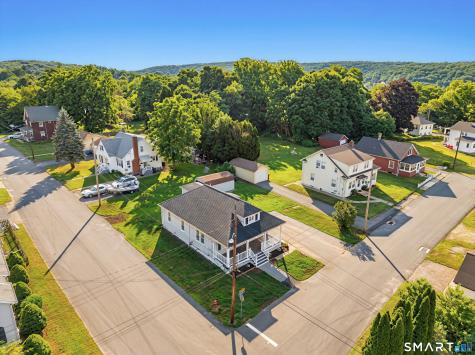 21 Edward Avenue Norwich CT 06360