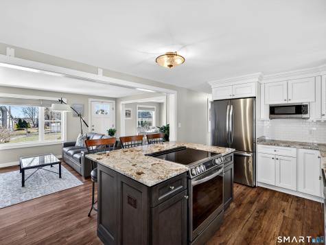 13-A Cove Street Old Saybrook CT 06475