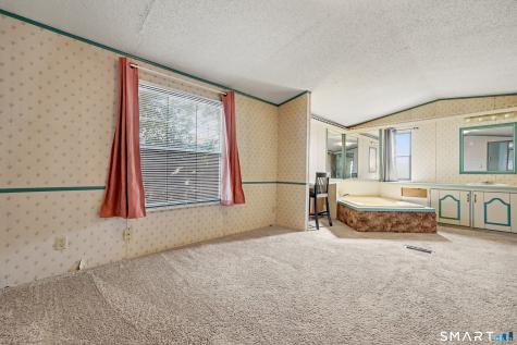 94 Woodland Park Shelton CT 06484
