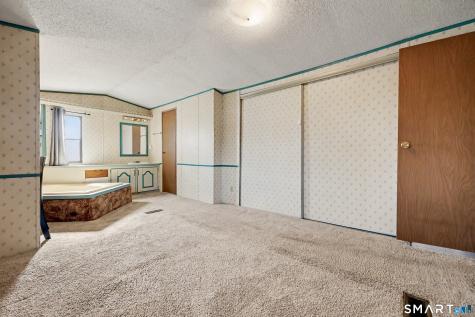 94 Woodland Park Shelton CT 06484