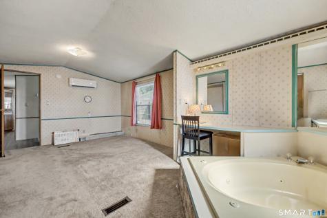 94 Woodland Park Shelton CT 06484