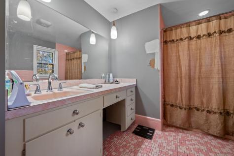 96 Oak Hill Drive Bristol CT 06010