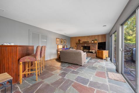 96 Oak Hill Drive Bristol CT 06010