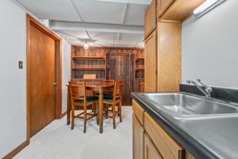 96 Oak Hill Drive Bristol CT 06010