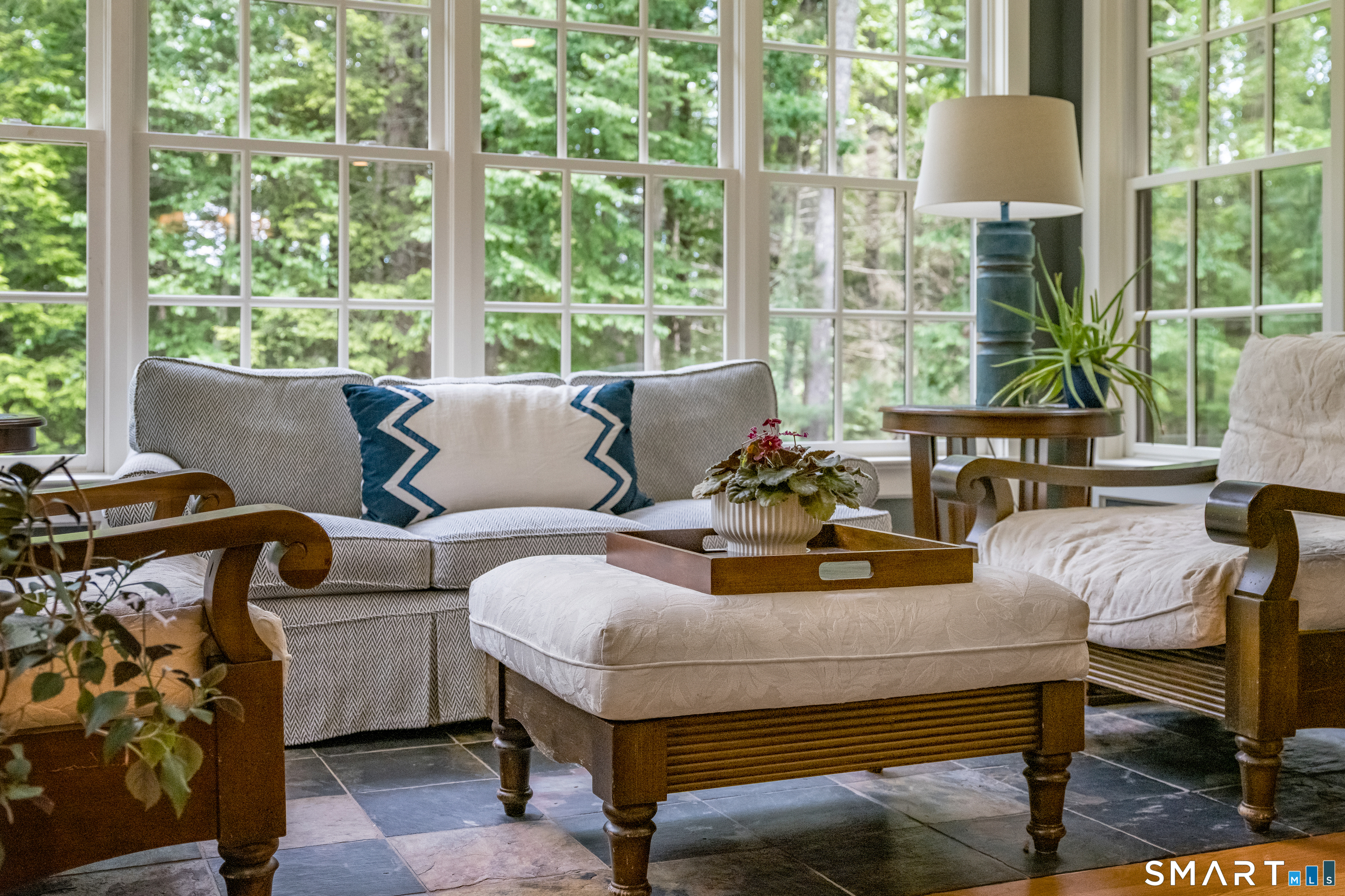 13 School House Lane Simsbury CT 06070