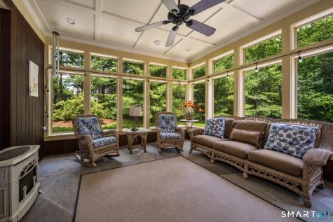 13 School House Lane Simsbury CT 06070