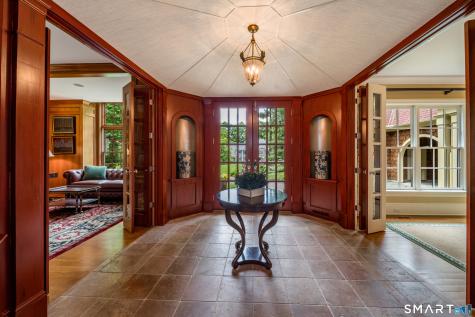 13 School House Lane Simsbury CT 06070