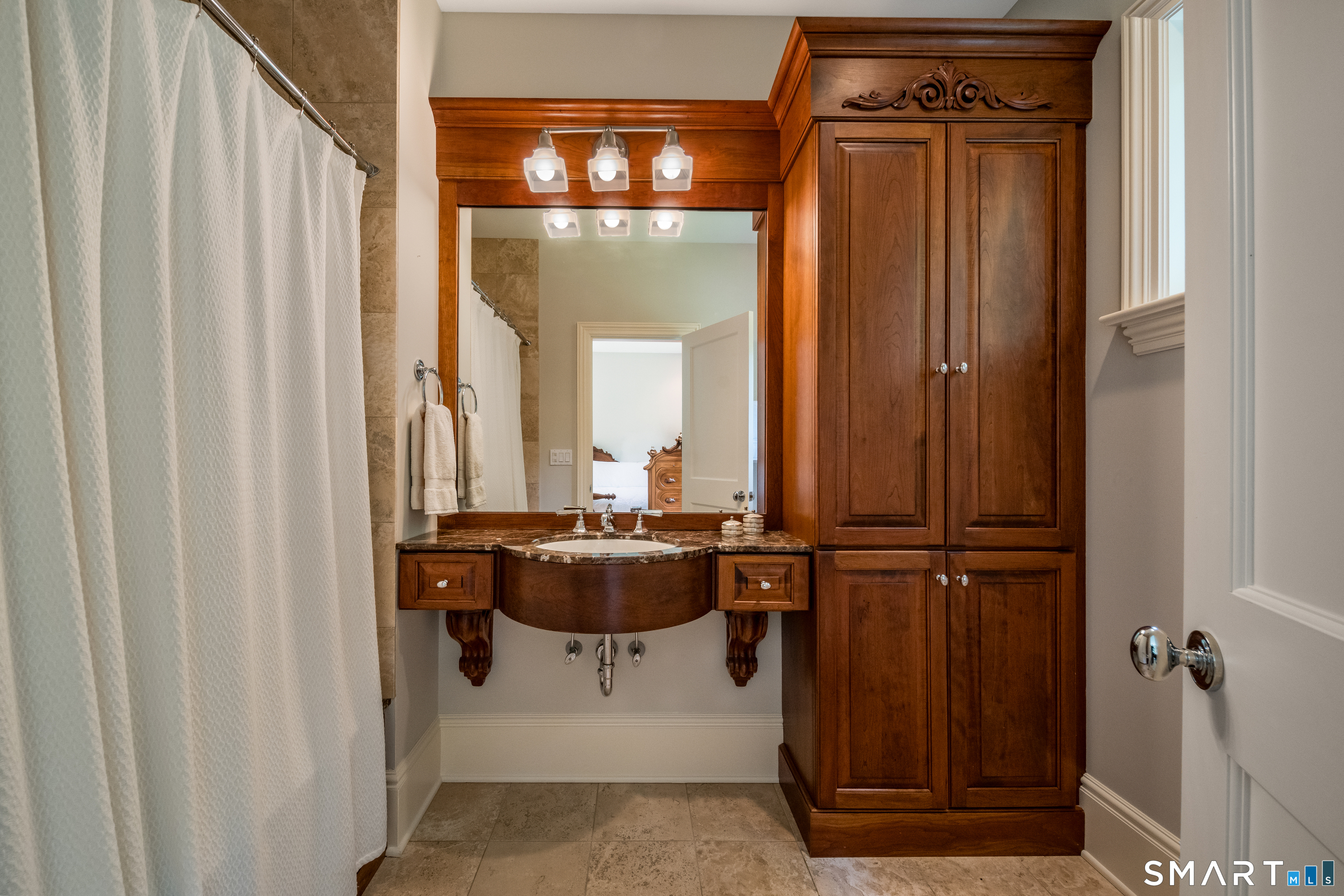 13 School House Lane Simsbury CT 06070