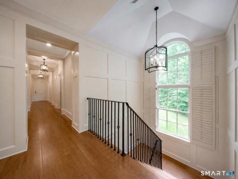 13 School House Lane Simsbury CT 06070