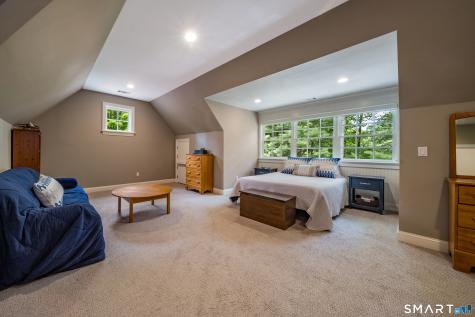 13 School House Lane Simsbury CT 06070