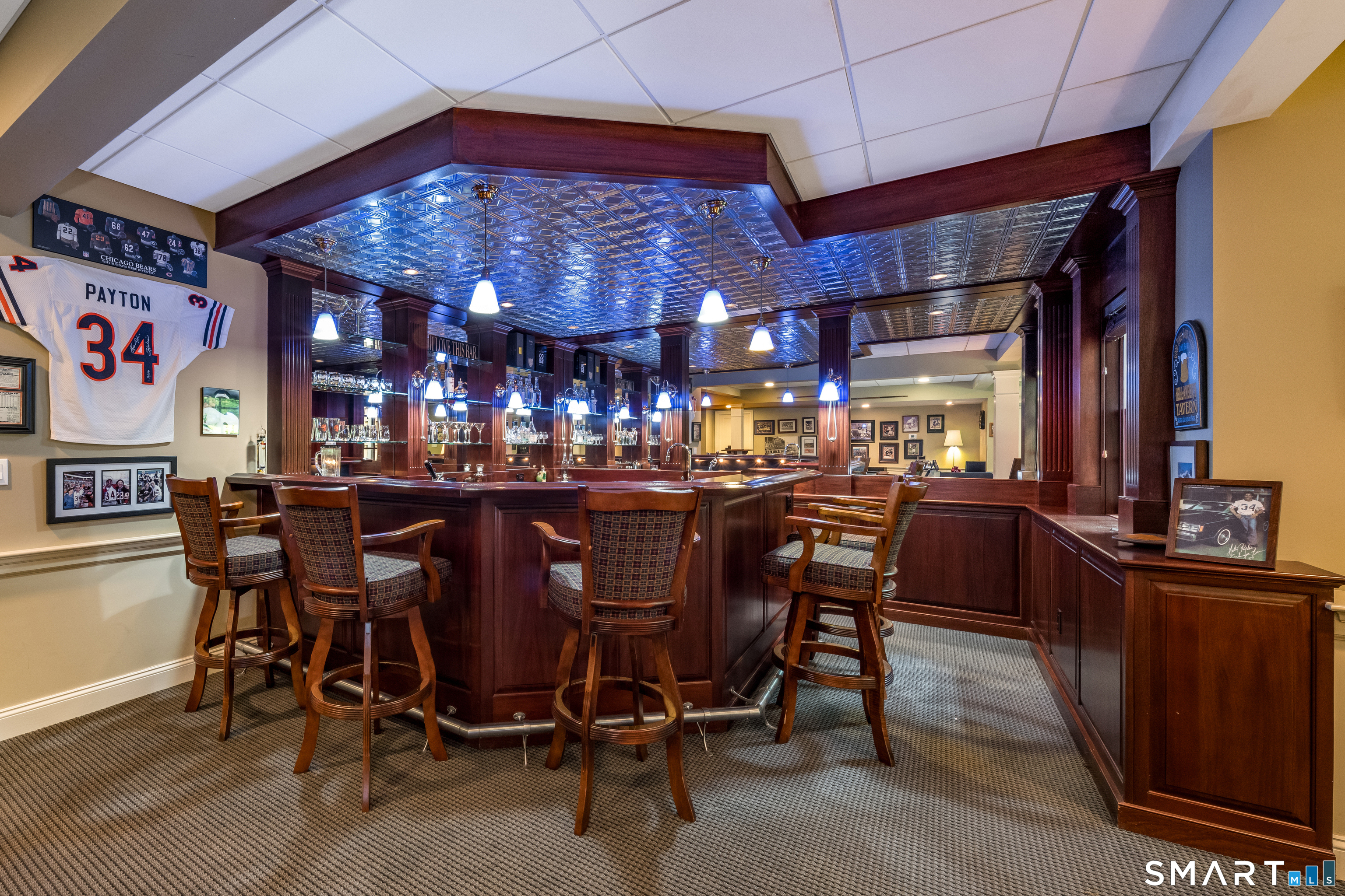 13 School House Lane Simsbury CT 06070